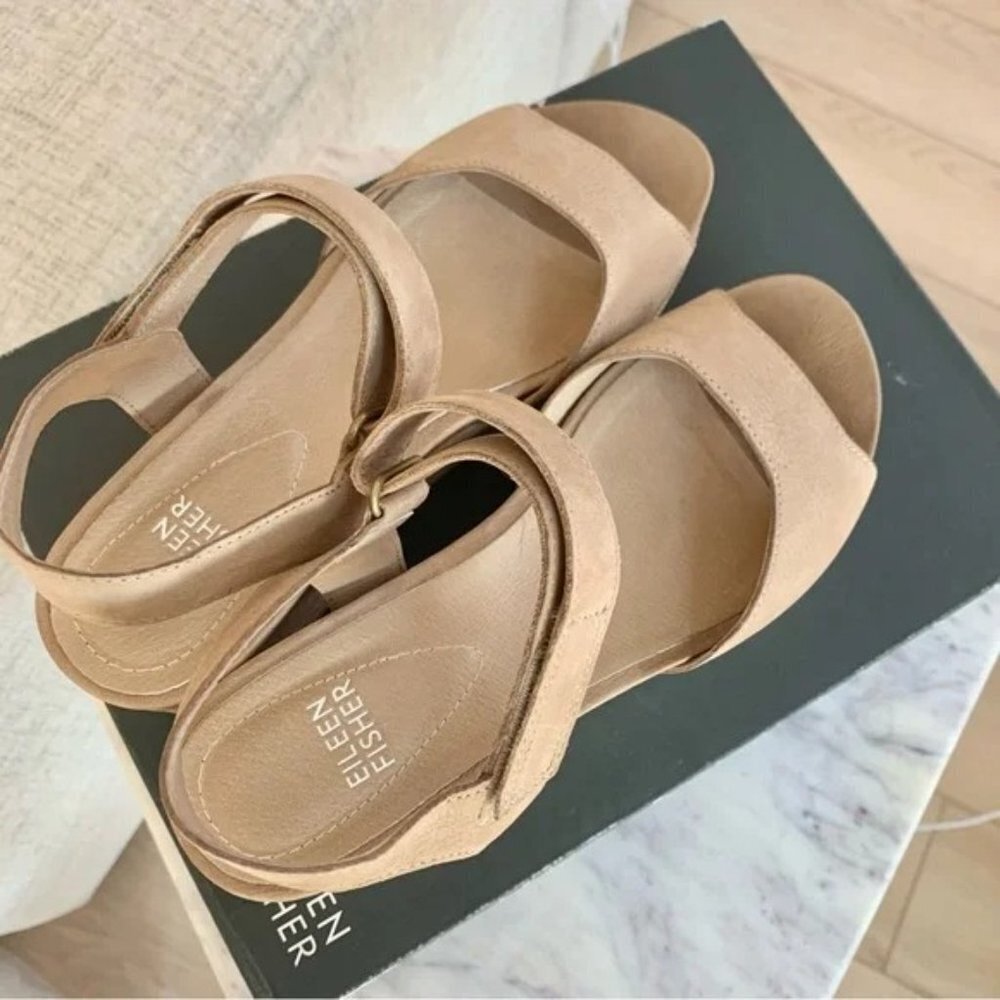 🌞 Eileen Fisher Beige Barley Beck Sporty Platform Wedge Heeled Sandals - Picture 2 of 11
